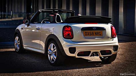 News ‘19 Mini Jcw 3 Door And Convertible Debut In The Uk