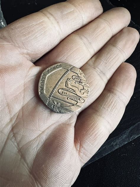 20p Coin Minting Error Collector Rare Ebay