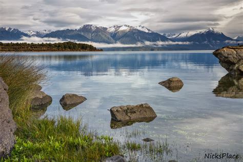 Fond Décran Paysage Montagnes Mer Baie Lac Eau Roche La