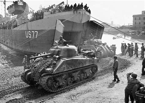 Bildergebnis für sherman tank | Anzio, Tank, American tank