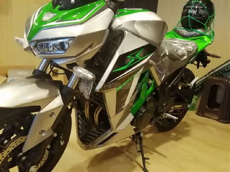 2020 canadian kawasaki motors, inc. Used Kawasaki Z1000 2020 Bike for sale in Lahore - 241634 ...
