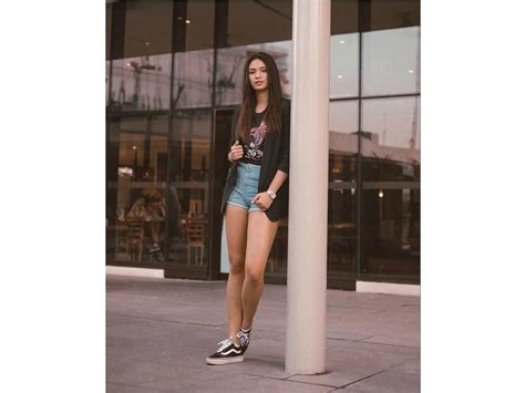 In Photos Klea Pineda S Flawless Legs Gma Entertainment