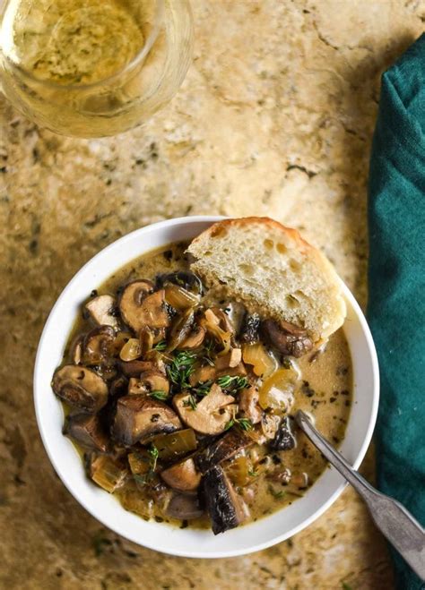 Creamy Vegan Mushroom Soup