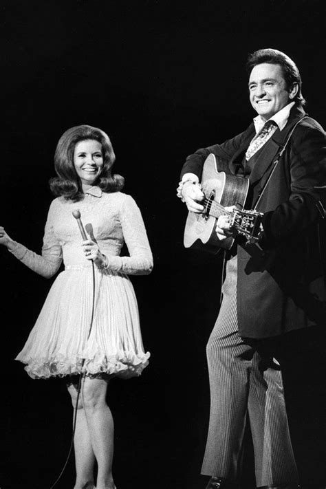 Johnny cash & june carter. June Carter Cash & Johnny Cash | Johnny cash, Johnny and ...