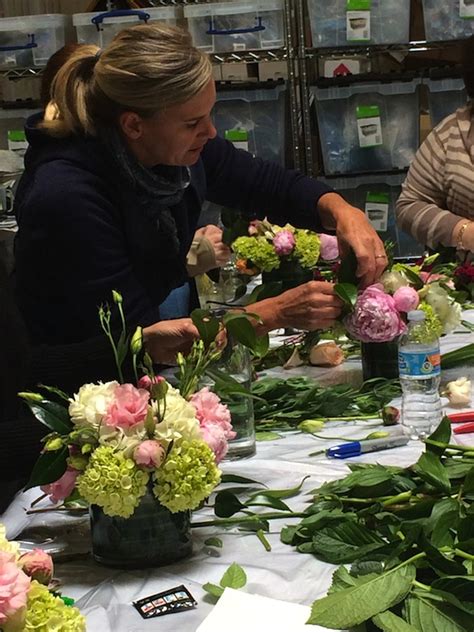 Floral Design Classes Near Me Yellowpagesca Helps You Find Local