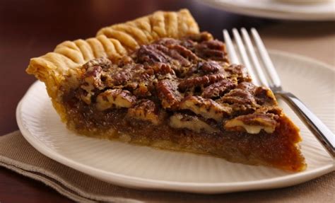 Sweet potato pecan pie with cinnamon ice cream. The Recipe Lady: Kentucky Derby Pecan Pie