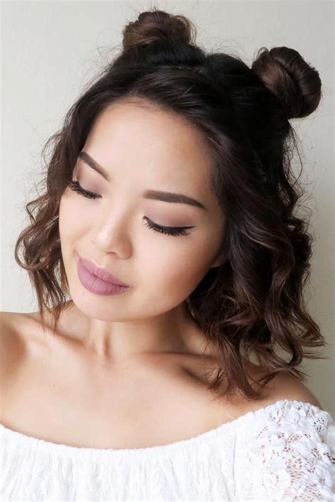 Simply cut along the seam at the top of the sock, roll the sock until it becomes a cuff then gather your hair into a ponytail and secure with a scrunchie. 30 Easy And Fancy Ideas Of Wearing Hair Bun For Short Hair ...