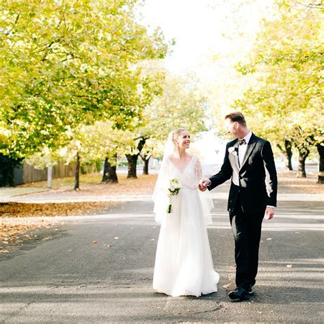 Elegant Fall Wedding In Australia Real Weddings Oncewed Com