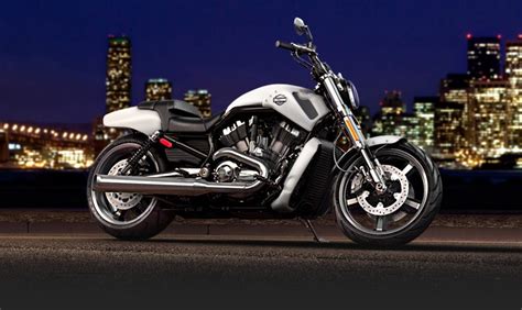 Harley Davidson V Rod Muscle 2014 2015 Specs Performance And Photos