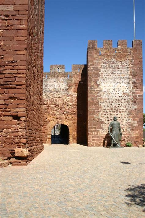 Silves is a city and municipality in the portuguese region of algarve, in southern portugal. Silves Castle | Portugal Travel Guide Photos