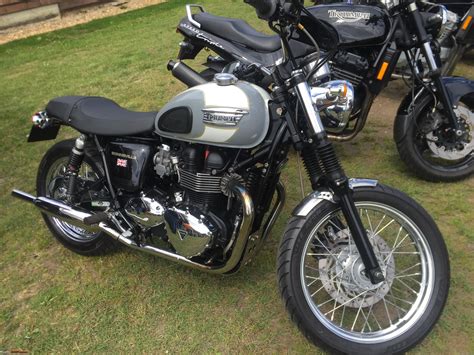 The Brooklands Motorcycle Show, UK : Huge collection of ...