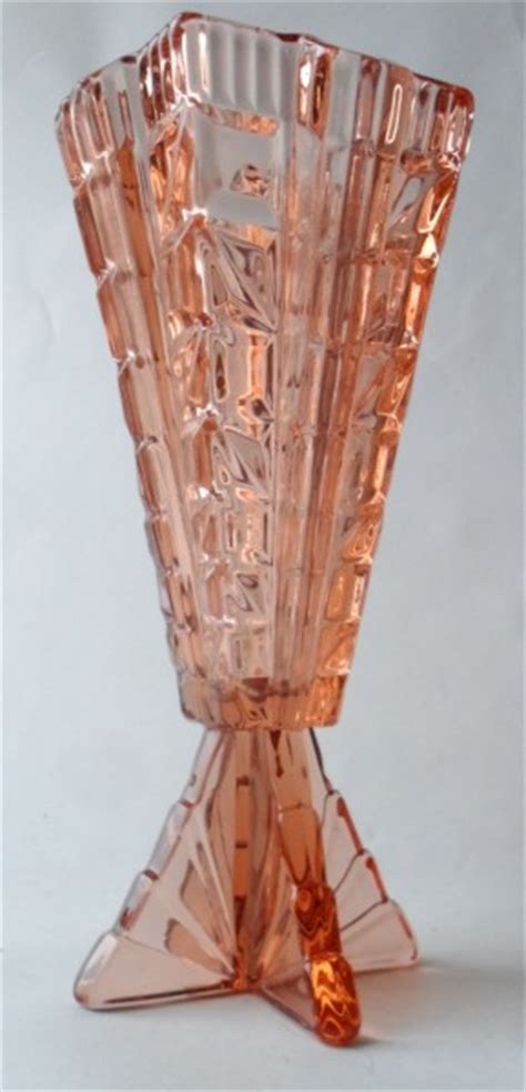 vintage art deco feigl and morawetz libochovice czech art rocket glass vase circa 1930s reg no 814529