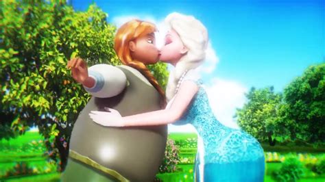 Frozen And Inflated Elsa Puffkisses Anna Like A Balloon Coub The