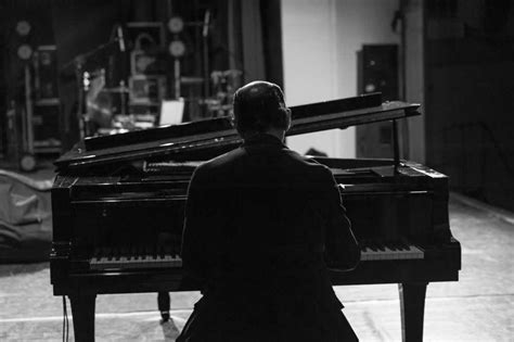 A Gaeta il maestro Scipione suona le colonne sonore dei ...