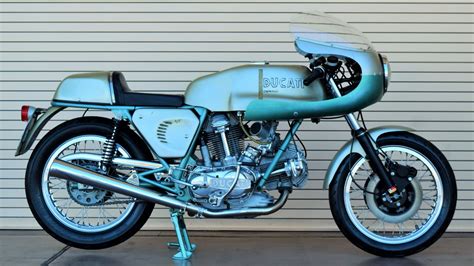 If the green frame ducati 750ss of 1973 was a masterpiece, the 1976 750ss was an equally stylish tribute bike complete with updates. MOTOS CARENADAS...LA MÁXIMA EXPRESIÓN | Página 9 ...