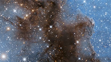 Nasa Hubble Telescope Delivers Dazzling New View Of Star Studded Carina