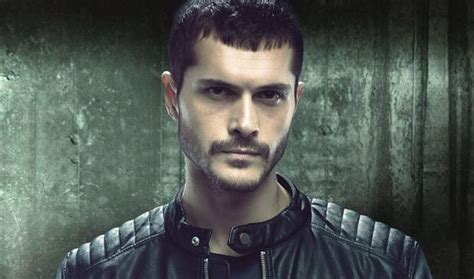 Halil ibrahim ceyhan, is the majesty of supreb acting!! Çarpışma (Kerem) Alperen Duymaz kimdir, kaç yaşında ...