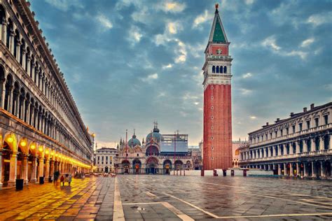 Visit St Mark’s Square At Night Venice Get The Detail Of Visit St Mark’s Square At Night On