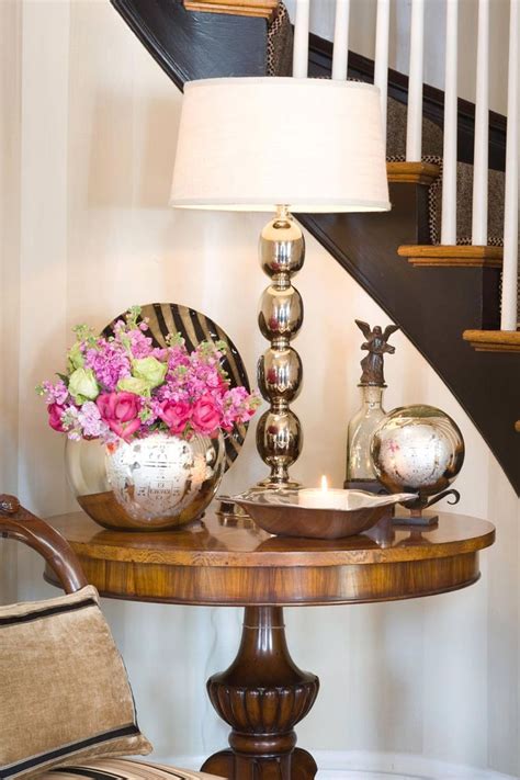 10 Decorating A Foyer Table Decoomo