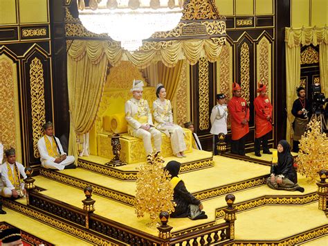 Pendirian pas perak selari dengan pas pusat. Istiadat Tabal Adat Sultan Perak XXXV Berlangsung Penuh ...