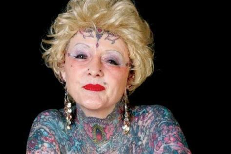 E Morta Isobel Varley La Nonna Più Tatuata Del Mondo