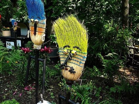 These Would Make Funny Scarecrows Unique Garden Junk Art Garden Art