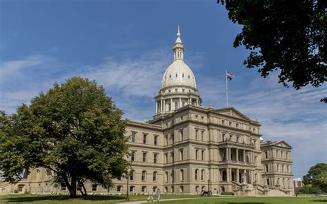 Government synonyms, government pronunciation, government translation, english dictionary definition of government. Michigan 2019 government shutdown won't happen, state ...