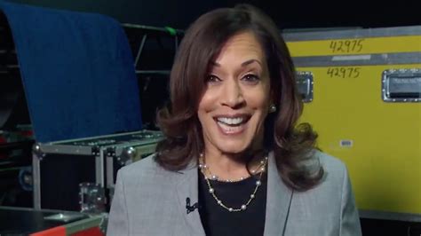 kamala harris makes early appearance with message on voting