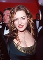 Kate Winslet, 1998 | Oscar hairstyles, Kate winslet young, Kate winslet