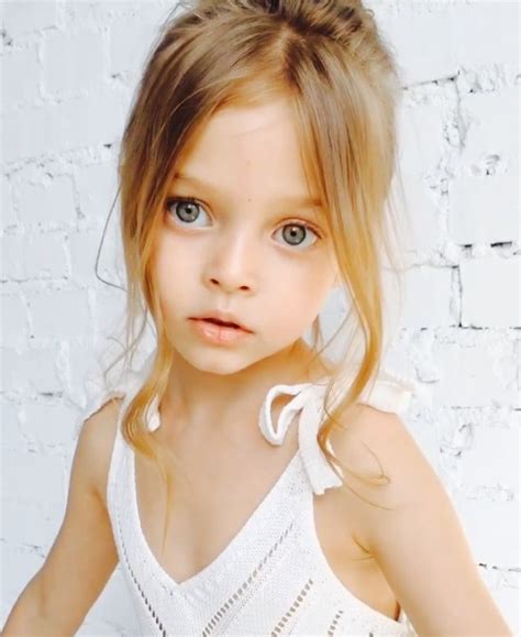 Pin By Maison Stanphill On Anna Pavaga Little Girl Models Beautiful