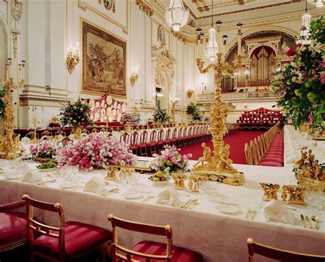 Take A Peek Inside Londons Buckingham Palace—see Where The Royals Party And Dine E Online