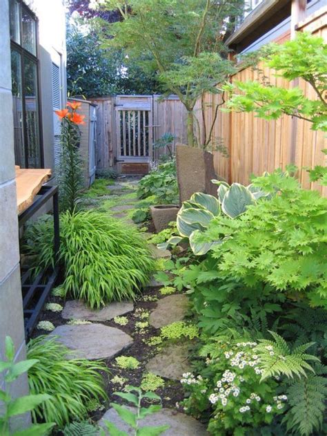Inspiring Small Japanese Garden Design Ideas 22