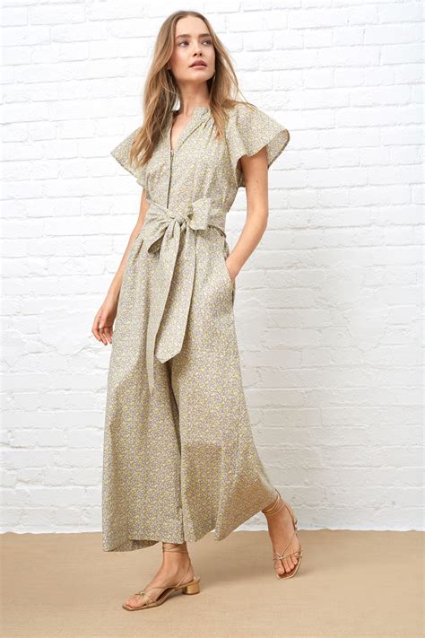 summer dressing 10 gorgeous jumpsuits that ll look flattering on everyone her ie
