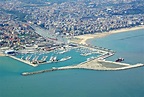 Pescara Italy / Pescara Italy Panoramic View Of The Pescara River ...