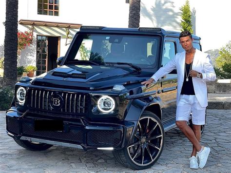 Cristiano Ronaldo Y Su Exclusiva Camioneta Sólo Existen Diez Iguales