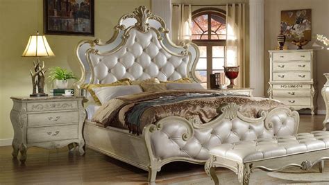 Mcferran B8305 Antique White Glamour Crystal Tufted Fabric