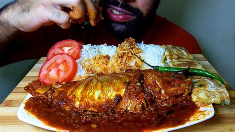 Spicy Fish Curry Egg Fry With Rice Eating Hungrypiran Youtube
