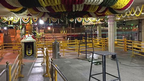Sri Radha Krishna Temple Sanjaynagar Bangalore Youtube
