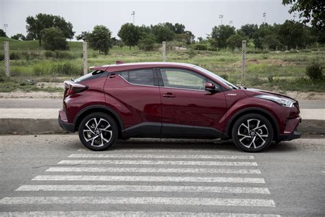 By certified toyota sales advisor. Toyota C-HR 2020 Prices in Pakistan, Pictures & Reviews ...