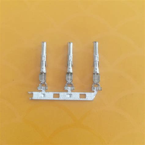 Car wire harness plug terminal extraction pick connector crimp pin back. China Auto Wiring Harness AMP Connector Terminal 171661-1 - China AMP Terminal, Cable Terminal