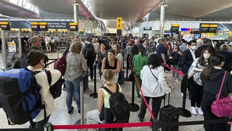 Uk Regulators Tell Airlines Minimise Flight Disruptions Or Face Action Cna