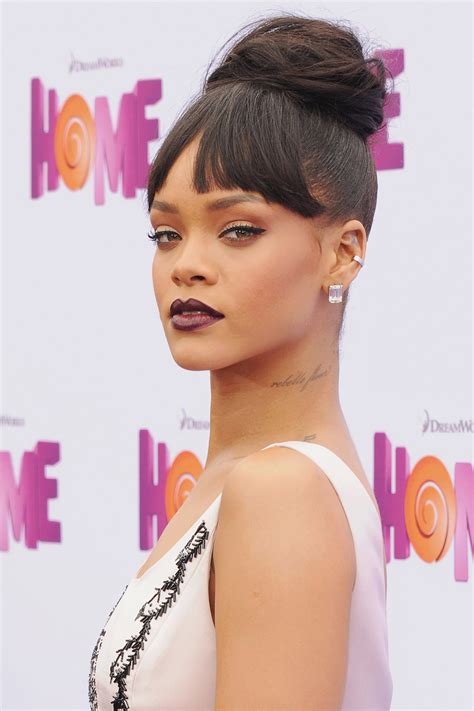 rihanna s boldest beauty moments through the years the hollywood reporter