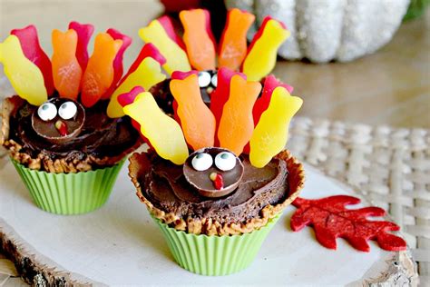 Thanksgiving activities for kids give you the perfect opportunity to enjoy all sorts of crafts. Festive Fun: 12 Easy Thanksgiving Crafts for Kids