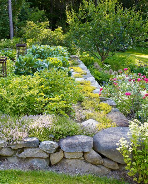60 Great Ideas For The Garden Martha Stewart