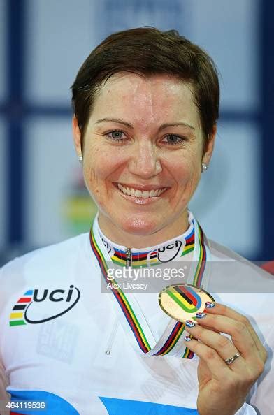 Anna Meares Of Australia Wins Gold In The Womens Keirin Final During News Photo Getty Images