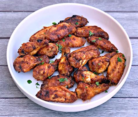 Because you will be parboiling these cook chicken wings until an internal temperature of 185 degrees f is reached. Air Fryer Breaded Honey BBQ Fried Chicken Wings - Centitz