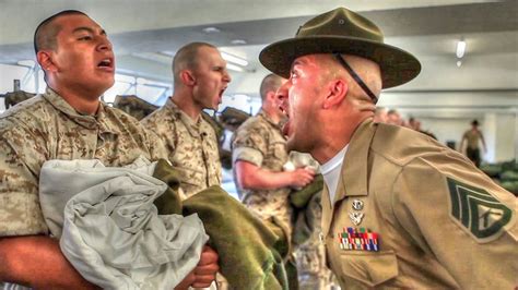 marine corps boot camp recruits meet drill instructors marine corps bootcamp drill