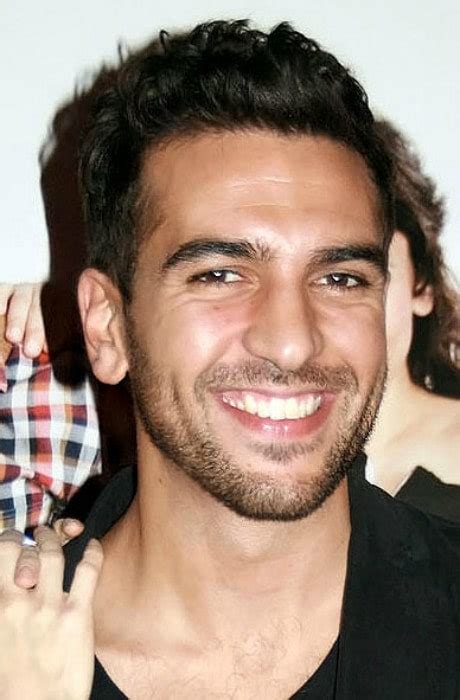 Der star teilte zuvor ein foto vom filmset der sendung. Elyas M'Barek Net Worth, Age, Height & Wiki ...