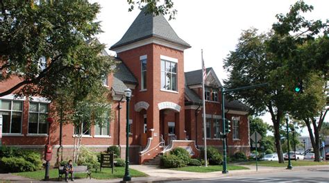 Thayer Public Library