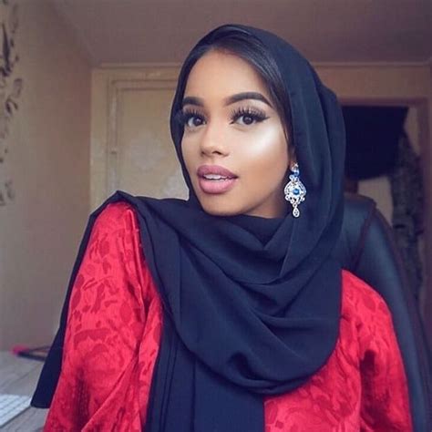 Pin By Yayouniasse On H I J A B Girl Hijab Hijabi Style